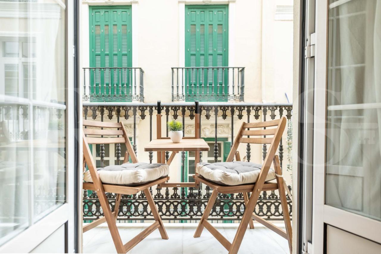 Comfortable Apartment With Balcony - Center Málaga Extérieur photo