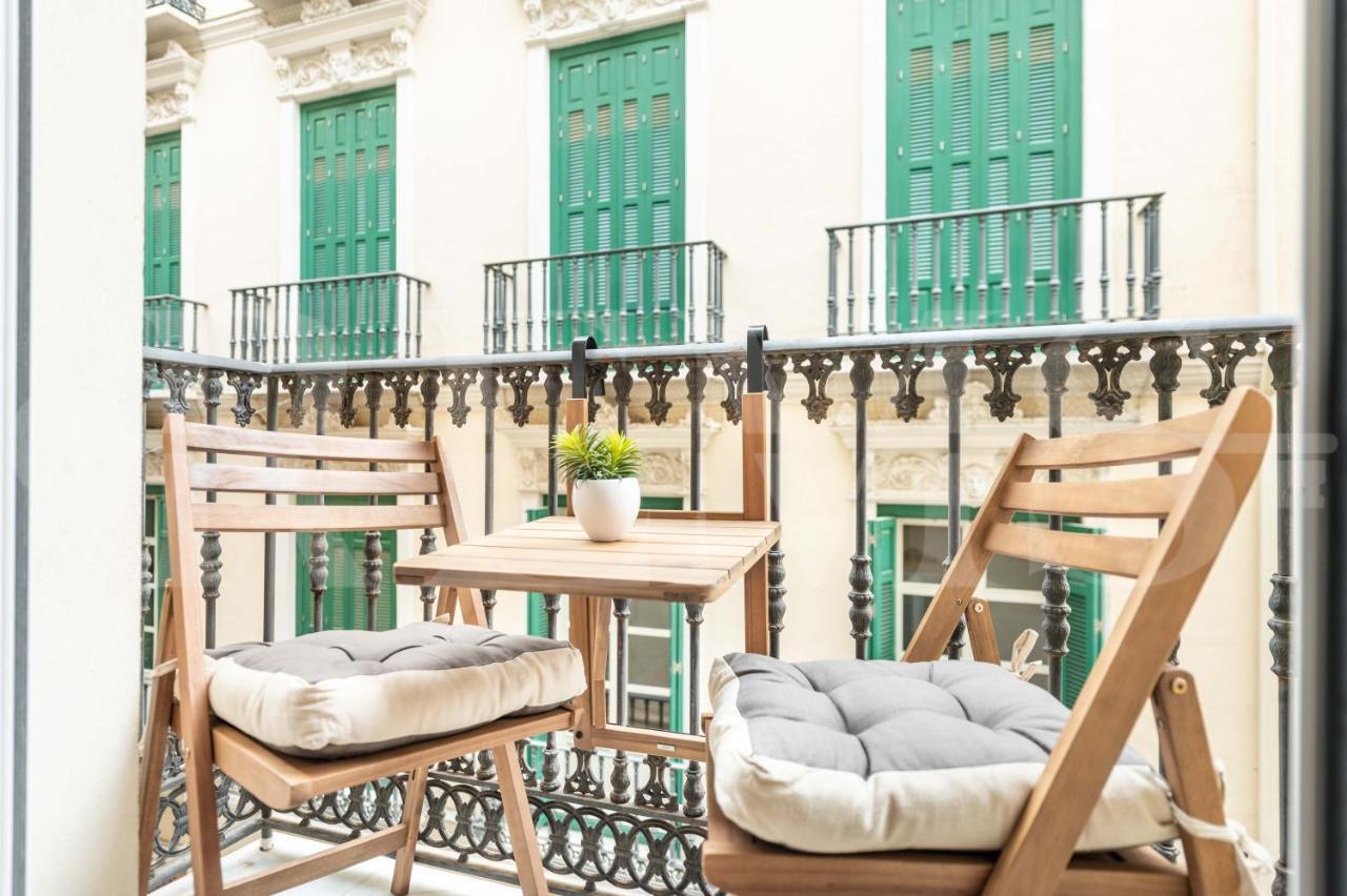 Comfortable Apartment With Balcony - Center Málaga Extérieur photo